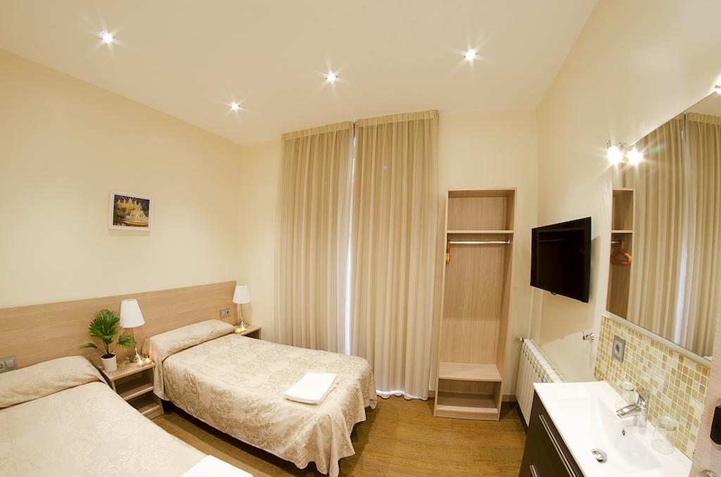 Hostal Excellence Βαρκελώνη Εξωτερικό φωτογραφία