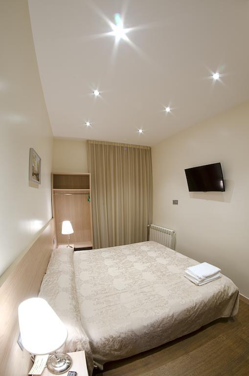 Hostal Excellence Βαρκελώνη Εξωτερικό φωτογραφία