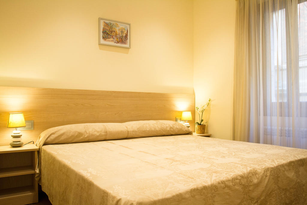 Hostal Excellence Βαρκελώνη Εξωτερικό φωτογραφία